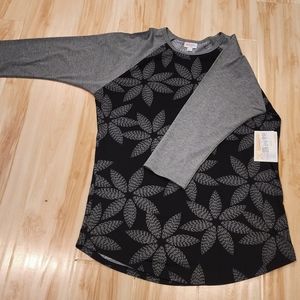 LulaRoe Randy shirt. Black background with gray sleeves and flowers  Size L